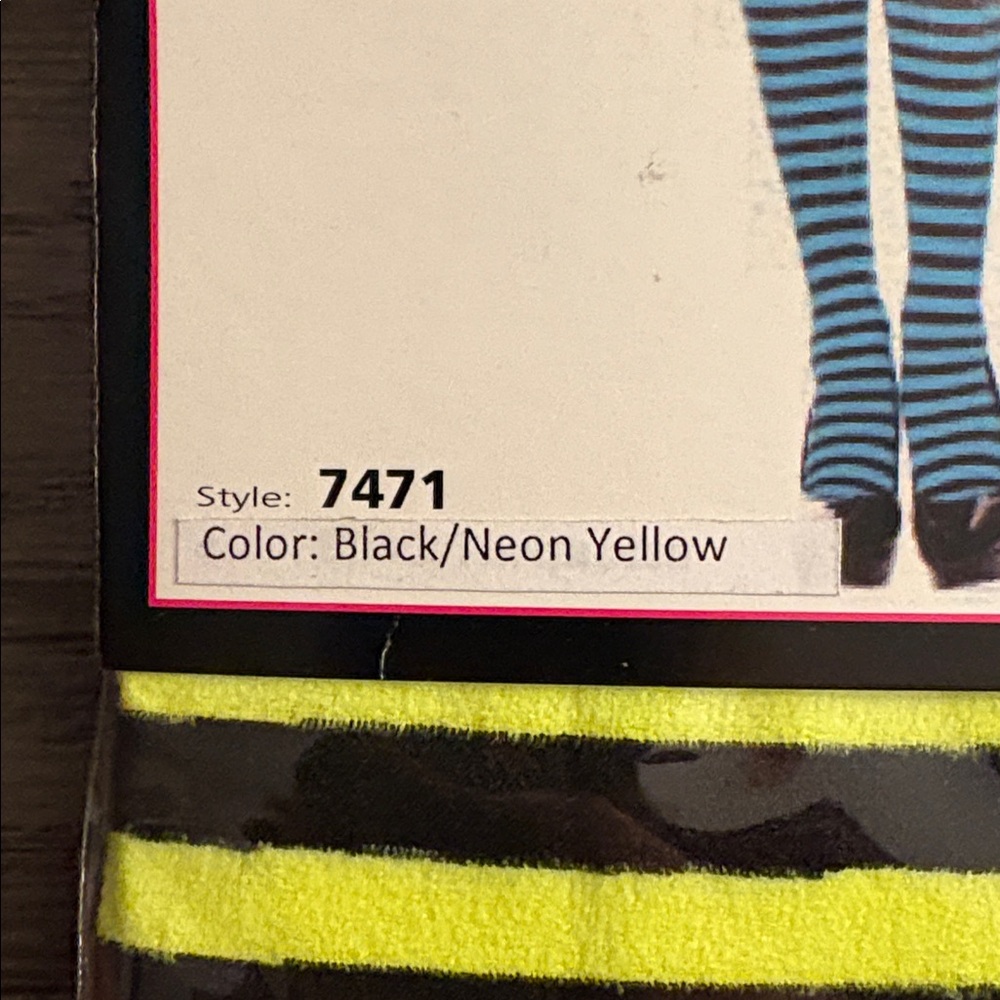 NWT [Music Legs] Black/Neon Yellow Opaque Striped Tights Nylons Hosiery Women’s - Picture 4 of 7